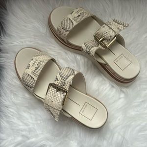 Dolce Vita Macen slide in bone snake print